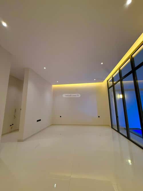 Villa 372 SQM Facing East on 20m Width Street Al-Mahdiyah, West Riyadh, Riyadh