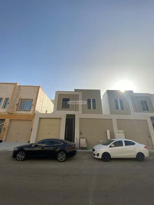 Villa 300 SQM Facing North on 16m Width Street Al Rahmanyah, East Jeddah, Jeddah