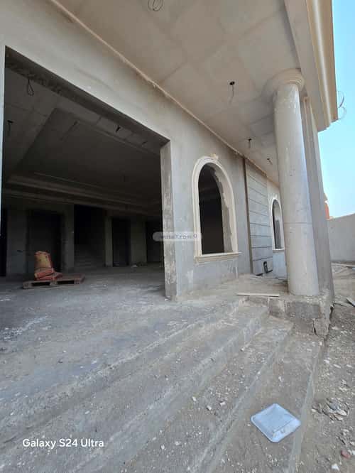 عمارة 895 متر مربع ب 3 أدوار واجهة جنوبية البحيرات، شمال جدة، جدة