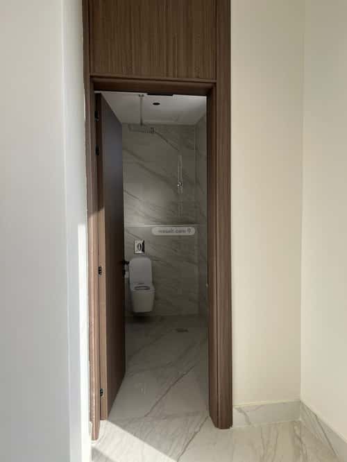 Floor with 3 Bedrooms Al-Maizaliyah, East Riyadh, Riyadh