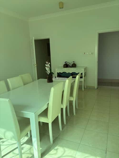 Villa 462 SQM Facing South on 14m Width Street As-Sahafa, North Riyadh, Riyadh