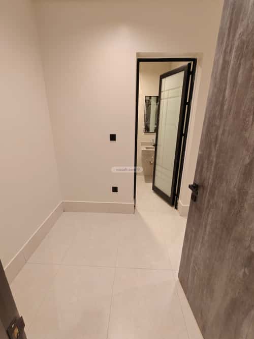Apartment with 5 Bedrooms Al Zohoor, Aldammam