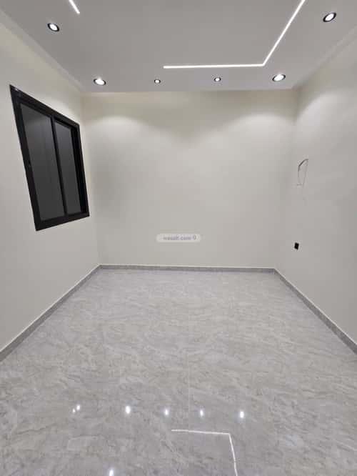Villa 282 SQM Al Wasat District, Alttayif