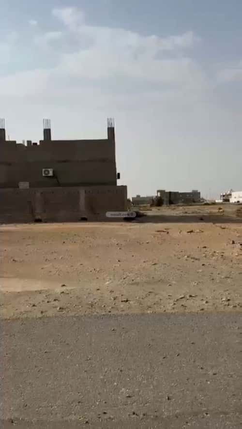 أرض 600 متر مربع جنوبية على شارع 32م (حي رقم (5، الليث