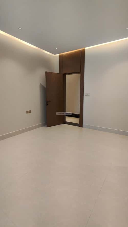 Villa 500 SQM Facing East on 20m Width Street Al Lo'A Lo'A, Khobar
