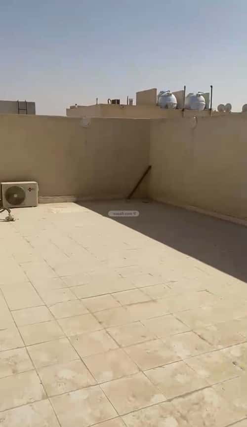 فيلا 250 متر مربع شمالية على شارع 18م بدر، جنوب الرياض، الرياض