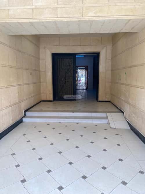 Building 1560 SQM Facing South Al-Yasmeen, North Riyadh, Riyadh