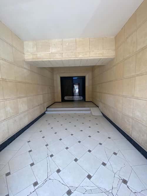 Building 1560 SQM Facing South Al-Yasmeen, North Riyadh, Riyadh