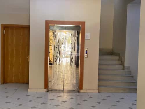 Building 1560 SQM Facing South Al-Yasmeen, North Riyadh, Riyadh