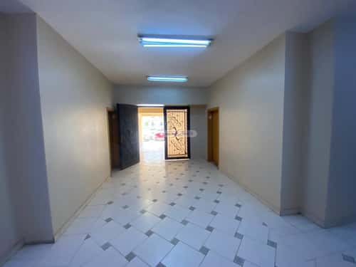 Building 1560 SQM Facing South Al-Yasmeen, North Riyadh, Riyadh