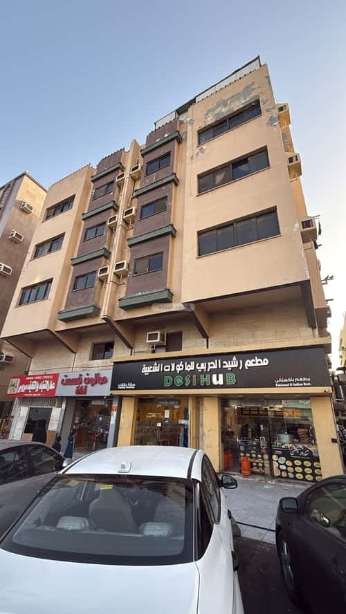Building 630 SQM Facing East Al Azizeyyah, North Jeddah, Jeddah