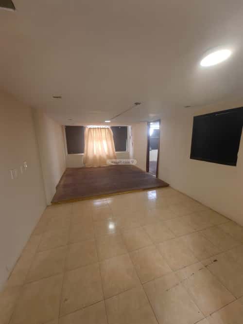 Apartment 200 SQM with 6 Bedrooms Al Dawaser, Aldammam