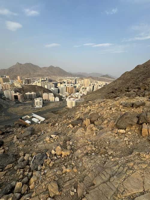 أرض 892.4 متر مربع جنوبية على شارع 15م العزيزية، مكة المكرمة