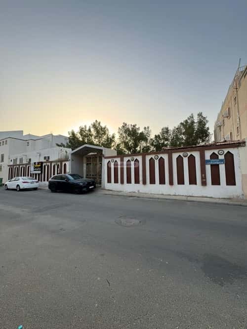 أرض 1002.27 متر مربع جنوبية على شارع 12م العوالي، مكة المكرمة