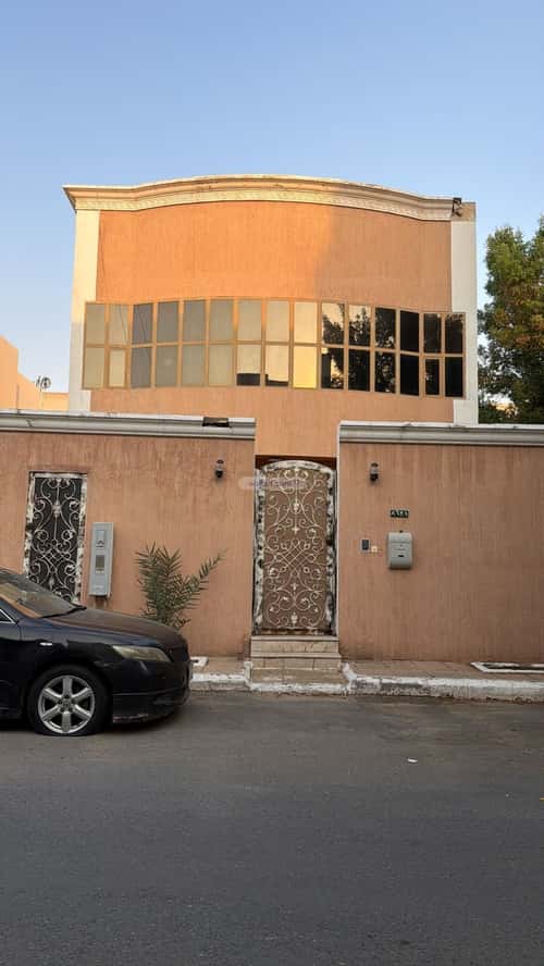 فيلا 444 متر مربع شمالية على شارع 10م العوالي، مكة المكرمة