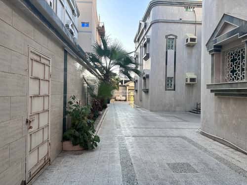 فيلا 1250 متر مربع غربية على شارع 35م العوالي، مكة المكرمة