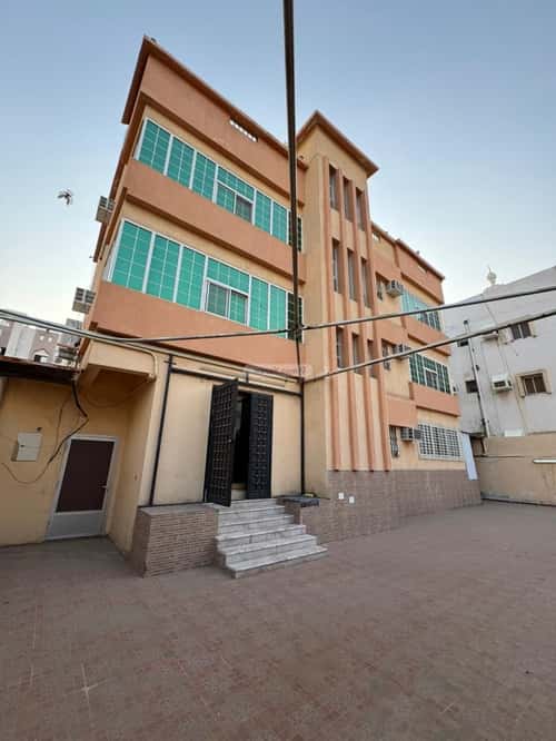 عمارة 400 متر مربع واجهة شرقية الجامعة، مكة المكرمة