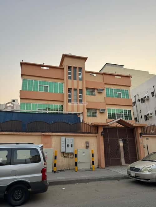 عمارة 400 متر مربع واجهة شرقية الجامعة، مكة المكرمة