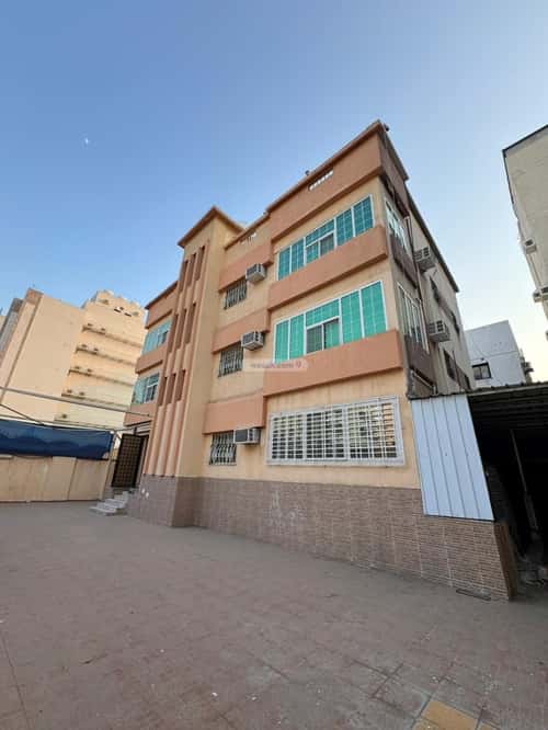 Building 400 SQM Facing East Aljameaa, Makkah Al Mukarramah