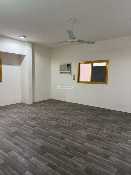Villa 990 SQM Facing South with 12 Bedrooms Aljameaa, Makkah Al Mukarramah