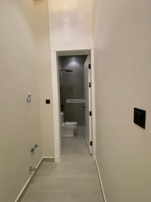 Floor 156 SQM with 4 Bedrooms Al-Janadriyah, East Riyadh, Riyadh
