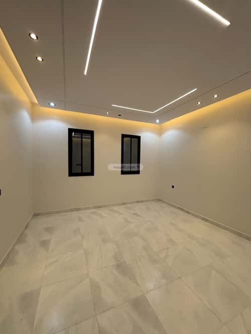 Apartment 223.5 SQM with 6 Bedrooms Al-Raqi, Khamis Mushait