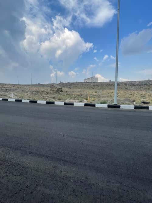 أرض 528.84 متر مربع غربية على شارع 15م الصناعية، أبها