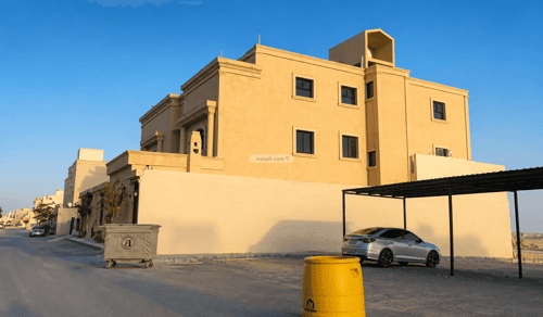 فيلا 750 متر مربع شمالية على شارع 15م ظهرة لبن، غرب الرياض، الرياض