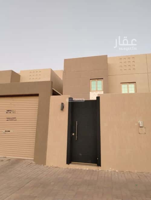 فيلا 250 متر مربع شرقية على شارع 15م مطار الملك خالد الدولي، شمال الرياض، الرياض