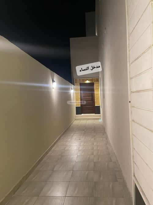 Villa 299.59 SQM Facing West with 3 Bedrooms Al Frosyah, East Jeddah, Jeddah