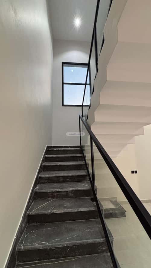 Apartment 192.69 SQM with 5 Bedrooms Industrial City, Madinah