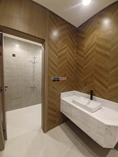 Building 630 SQM Facing North Al Salyhyah, East Jeddah, Jeddah