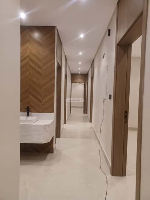Building 630 SQM Facing North Al Salyhyah, East Jeddah, Jeddah