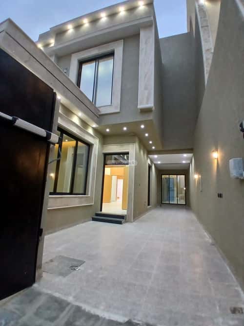 Villa 316.18 SQM Facing East on 20m Width Street Al-Muanisiyah, East Riyadh, Riyadh