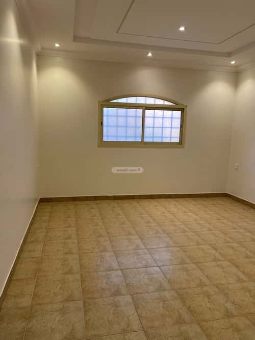 Floor with 5 Bedrooms Al-Yasmeen, North Riyadh, Riyadh