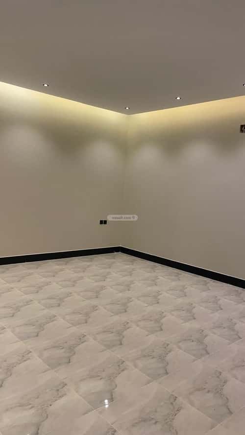 Floor 266.3 SQM with 5 Bedrooms Dahiat Namar, West Riyadh, Riyadh
