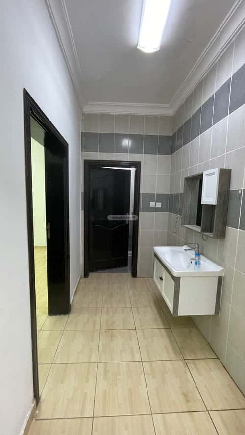 Apartment 616 SQM with 4 Bedrooms Hay Al Mubaoth, Madinah