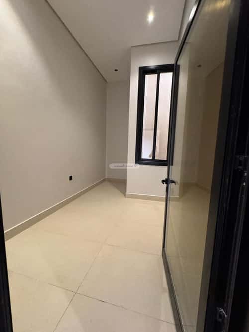Floor with 5 Bedrooms Al-Yarmuk, East Riyadh, Riyadh