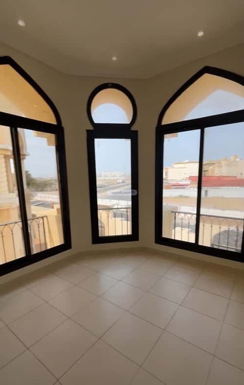 فيلا 449.84 متر مربع واجهة جنوبية ب 5 غرف أبحر الجنوبية، شمال جدة، جدة