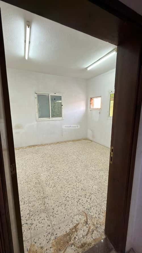 عمارة 350 متر مربع واجهة شمالية الضباب، الجبيل