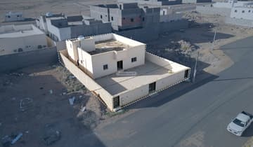 فيلا سكنية دور واحد 600م2 بحي الجدر الشرقي
