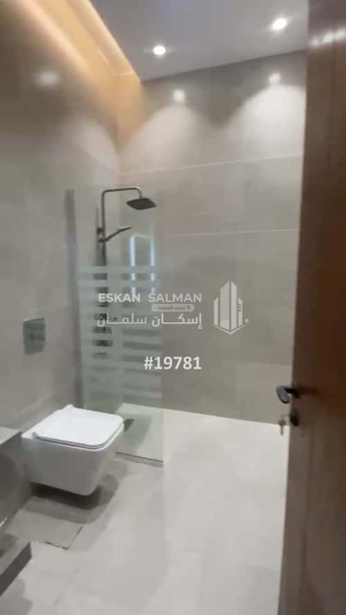 شقة 241 متر مربع ب 9 غرف الرحاب، شمال جدة، جدة