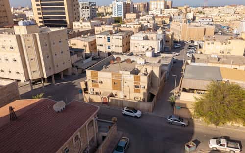 فيلا 427 متر مربع مع شقة واجهة شمالية المرقاب، الجبيل