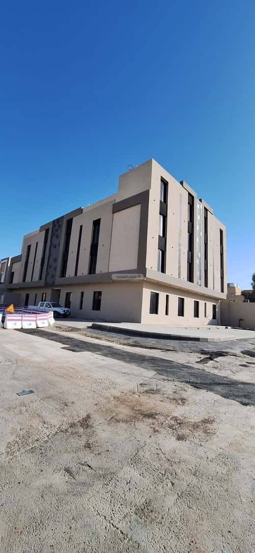Building with 4 Floors Facing North An-Narjis, North Riyadh, Riyadh