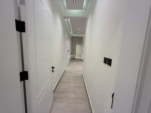 Apartment 169.9 SQM with 4 Bedrooms Al-Yarmuk, East Riyadh, Riyadh