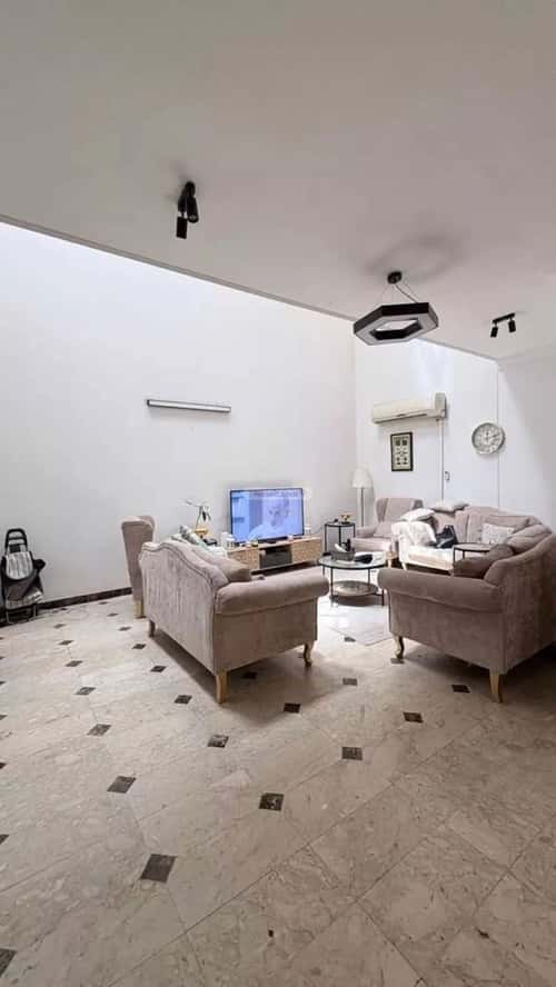 Villa 325 SQM Facing East on 15m Width Street Al-Wadi, North Riyadh, Riyadh