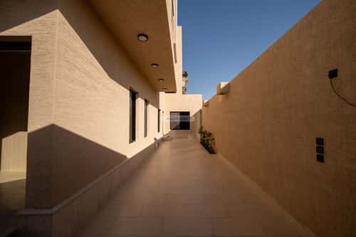 Villa 490.4 SQM Al Shooalah, Aldammam