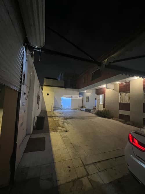 Villa 500 SQM with 3 Apartments Facing East Alsharaea, Makkah Al Mukarramah