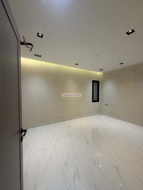 Apartment 171.23 SQM with 5 Bedrooms King Fahad Dist, Aldammam