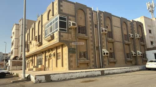 Building 700 SQM Facing South Al Rughamah, East Jeddah, Jeddah